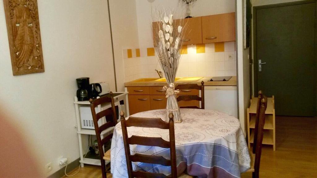 Teeraya Apartament Honfleur Zewnętrze zdjęcie